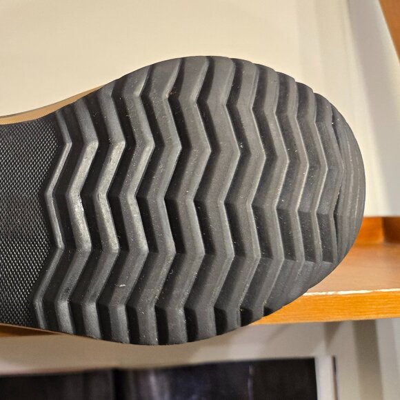 🍂 Sorel Waterproof Boots – Women’s US 5 / Men’s US 3 🍂 - Picture 5 of 5